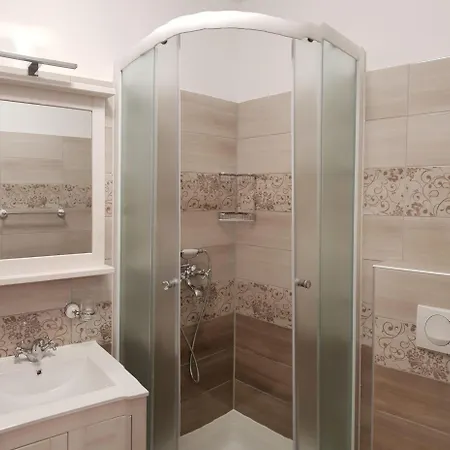 Apartament Pave *